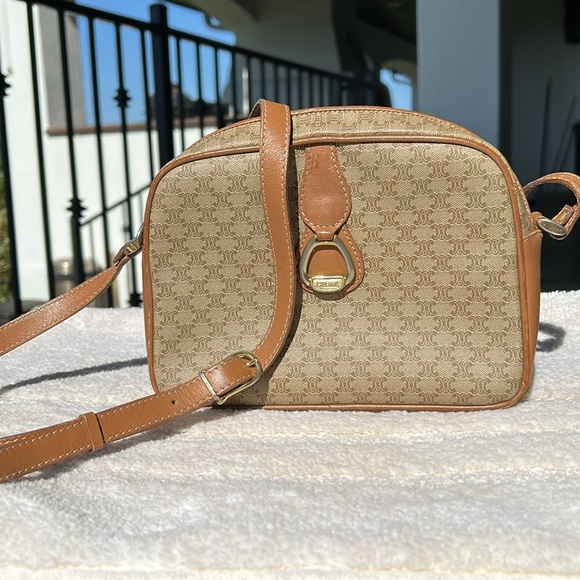 Celine Macadam Vintage Camera Bag - Picture 3 of 14